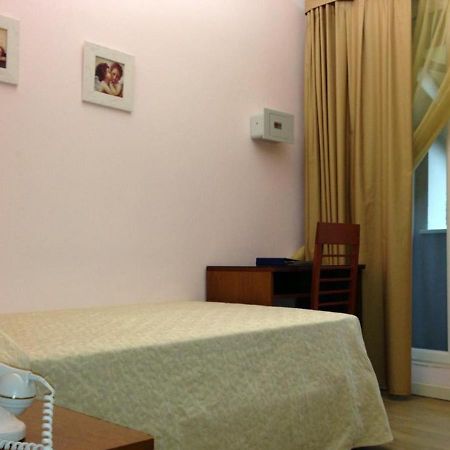 Grand Hotel Regina Salsomaggiore Salsomaggiore Terme Bilik gambar